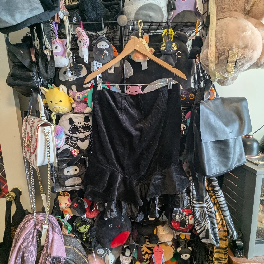 Vintage Y2K Lip Service Black Velvet Corset Skirt - Picture 2 of 4